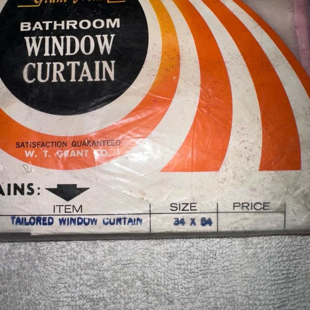 NOS Vintage W T Grant Grant Maid Sutton Style Bathroom Window Curtain 34x54 MCM